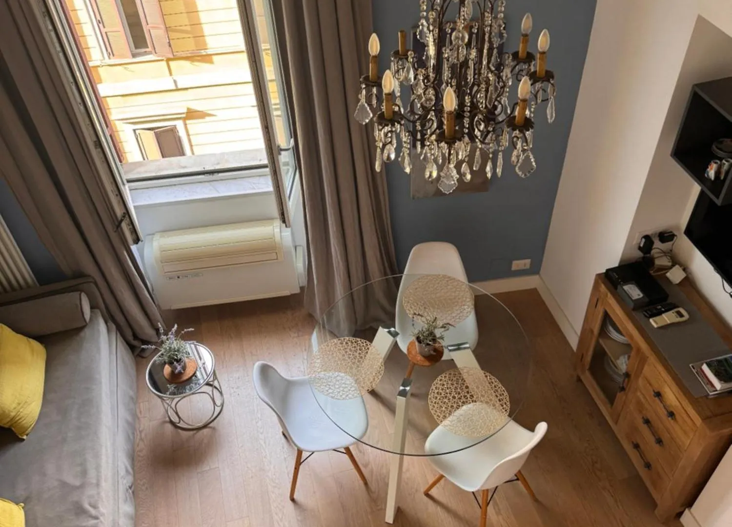 Residenza Labicana Few Steps From Colosseum Rome