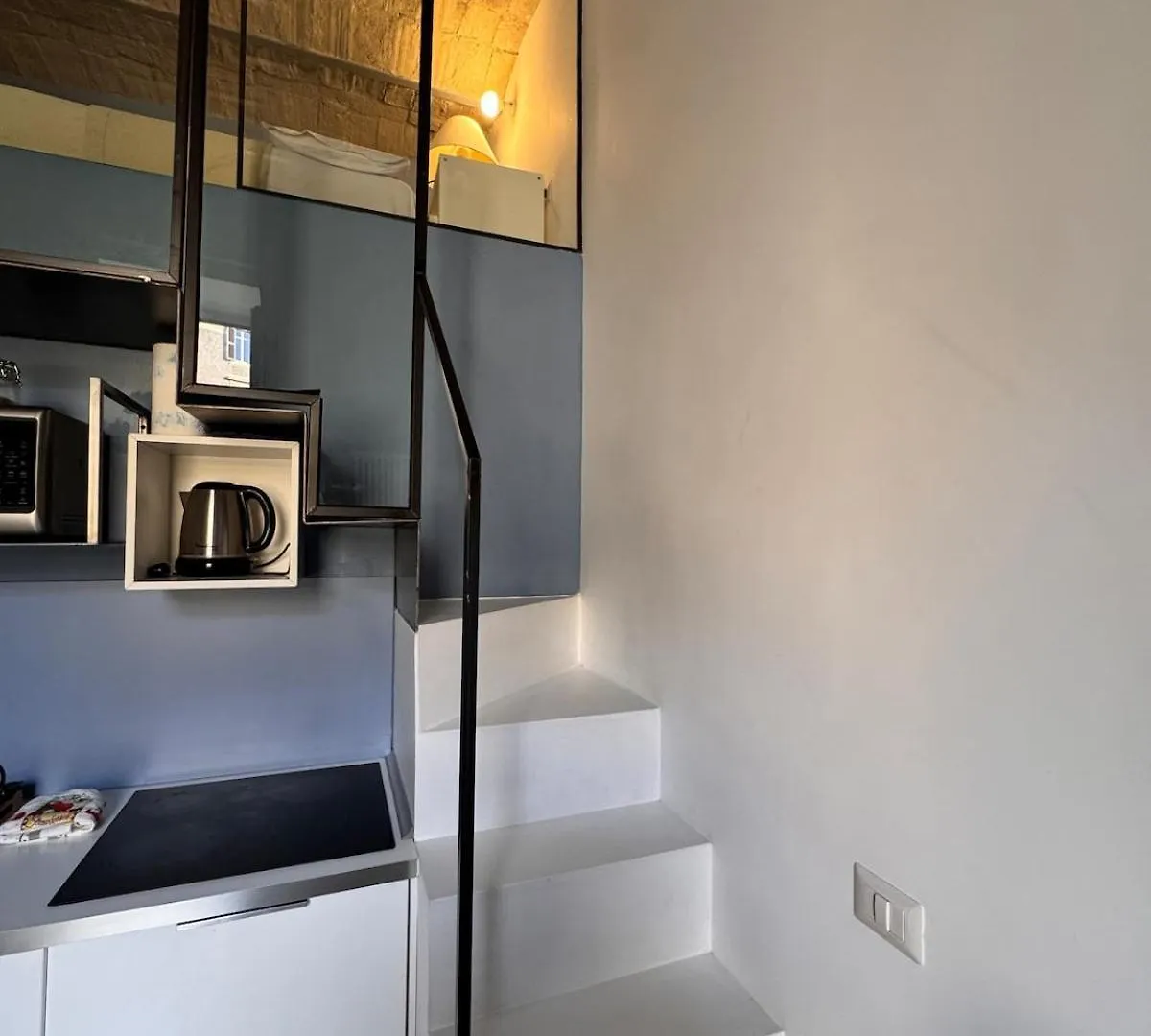 Residenza Labicana Few Steps From Colosseum Rome