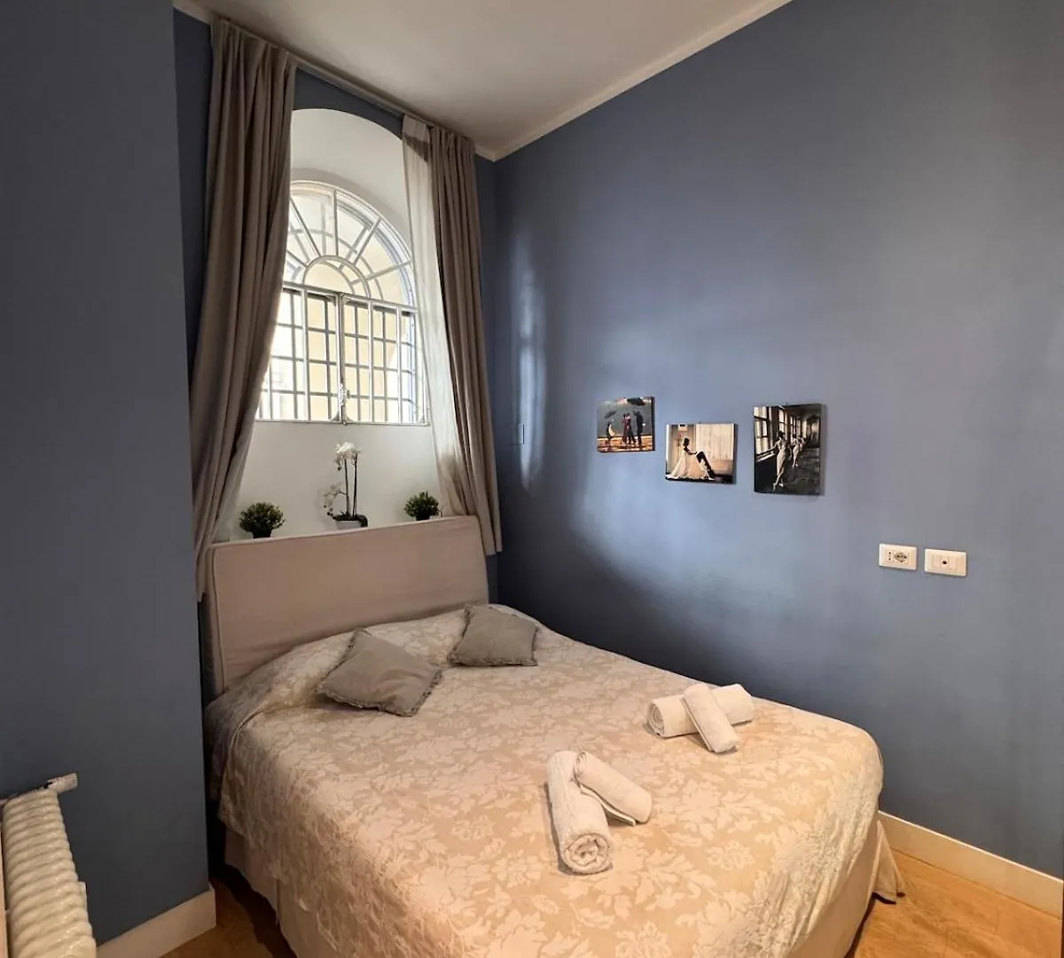 Residenza Labicana Few Steps From Colosseum location