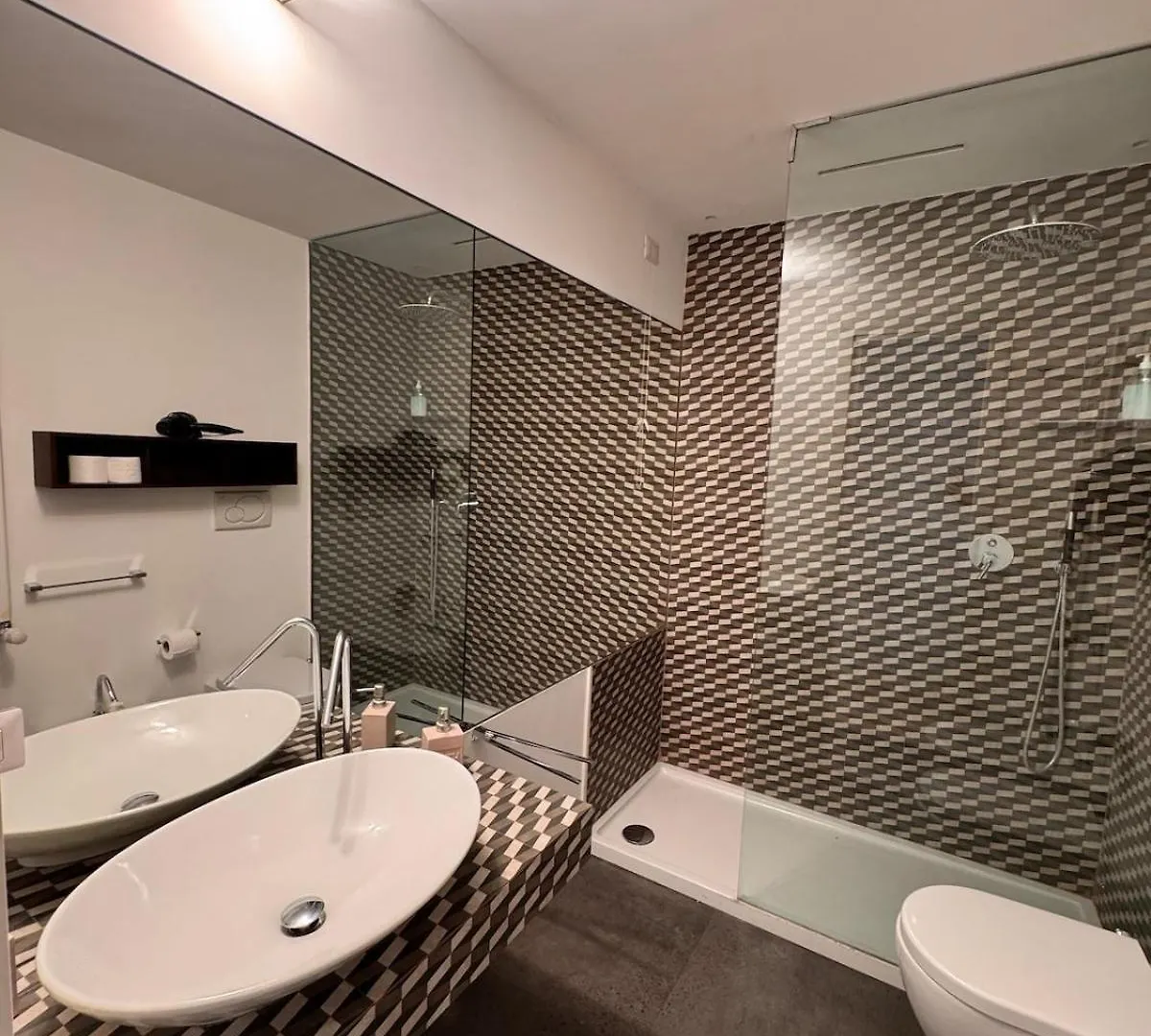 Apartment Residenza Labicana Few Steps From Colosseum