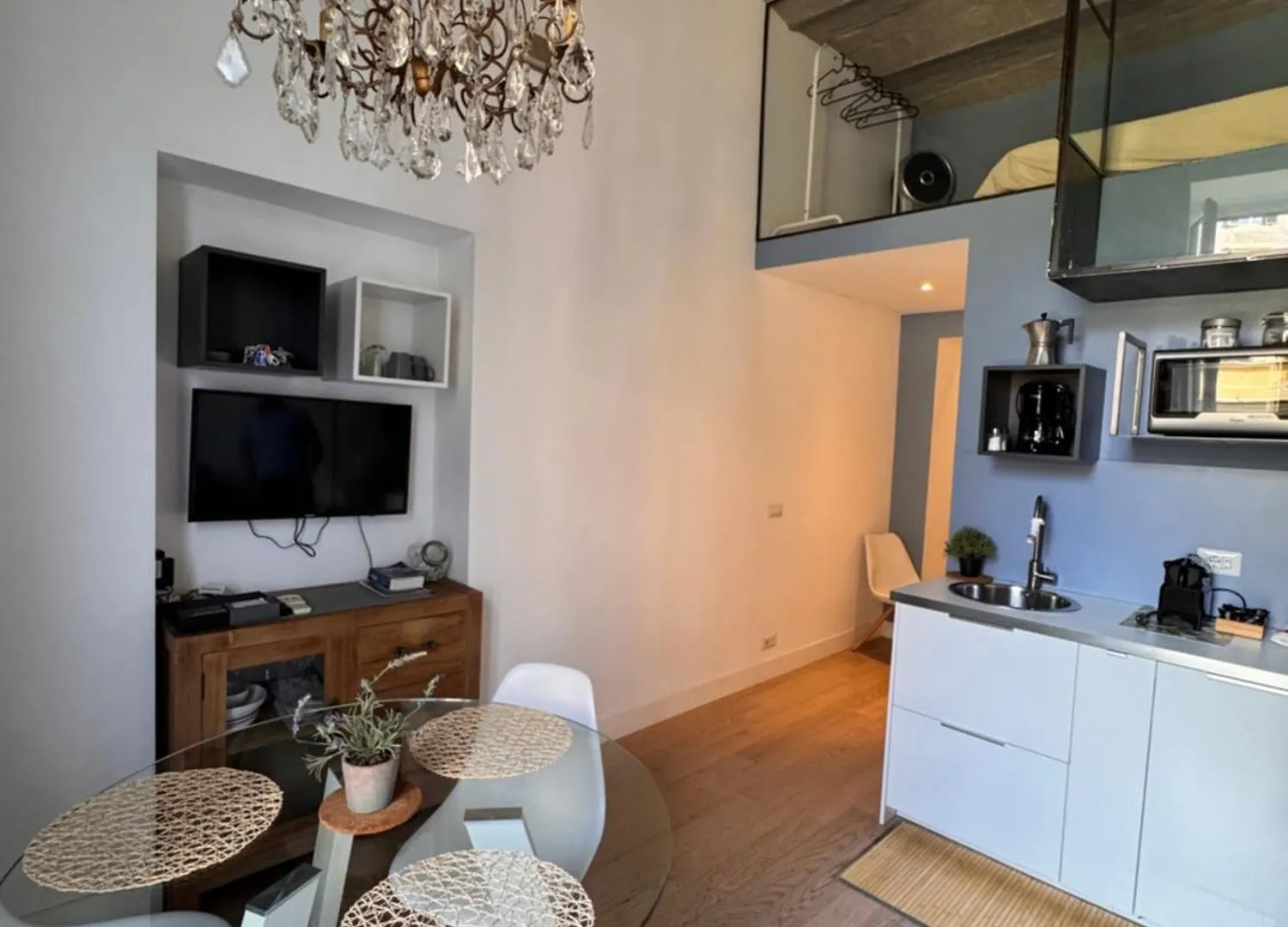 Apartment Residenza Labicana Few Steps From Colosseum Italy