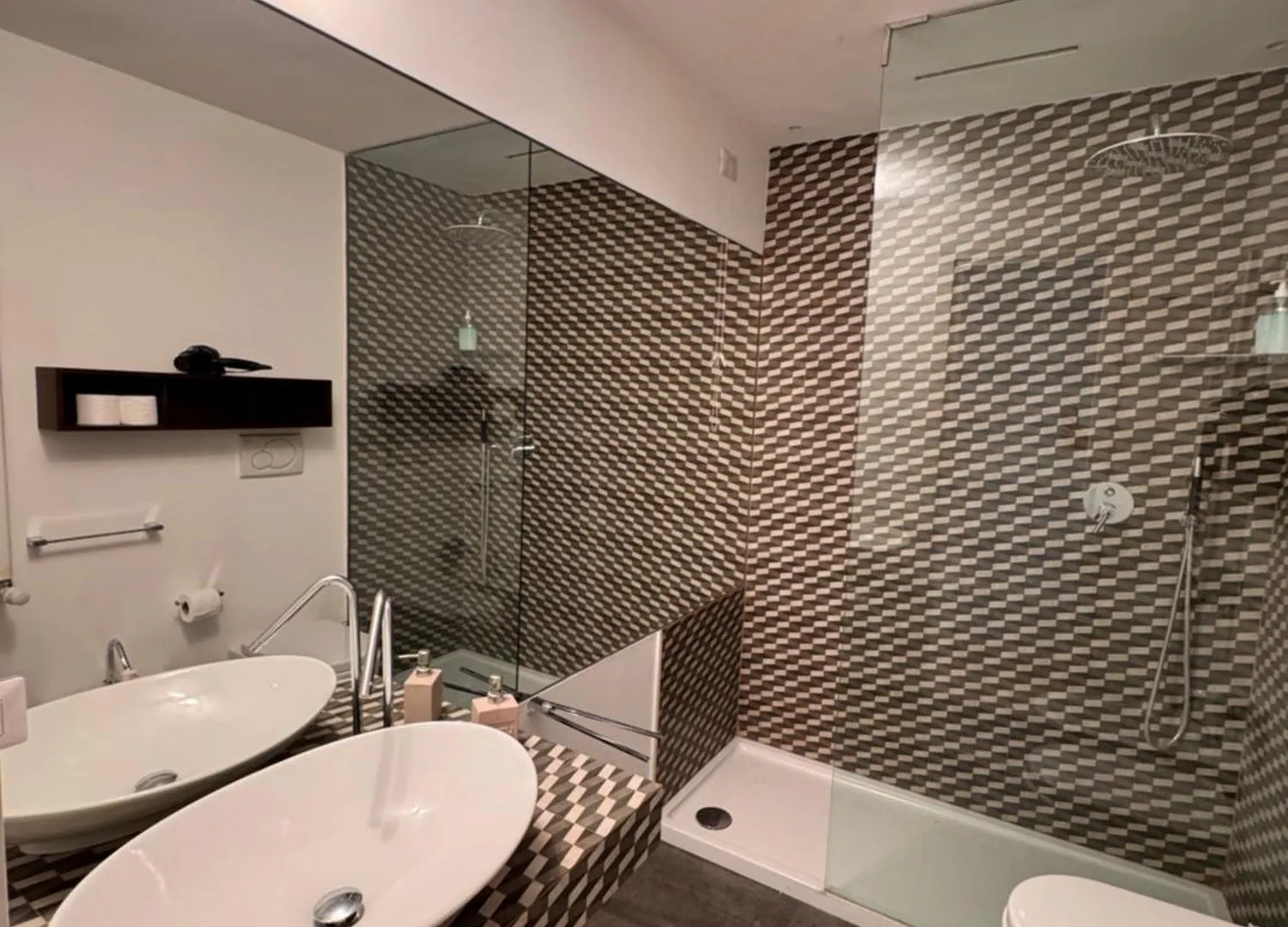 Apartment Residenza Labicana Few Steps From Colosseum